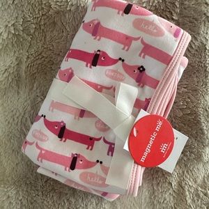 Magnetic Me Reversible Blanket Pink Hot Dog